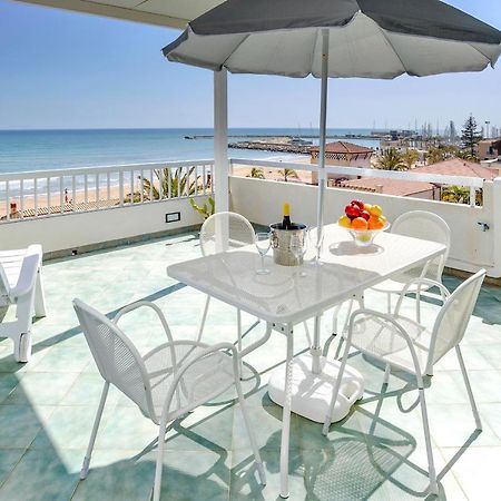 Archimede, Appartamento Con Vista In Centro A Marina Di Ragusa Kültér fotó