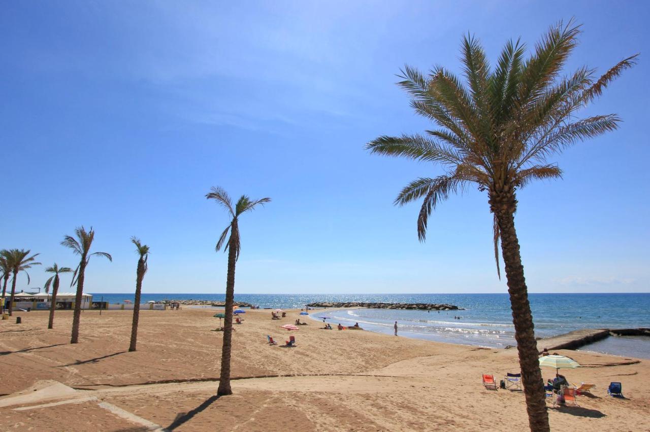 Archimede, Appartamento Con Vista In Centro A Marina Di Ragusa Kültér fotó